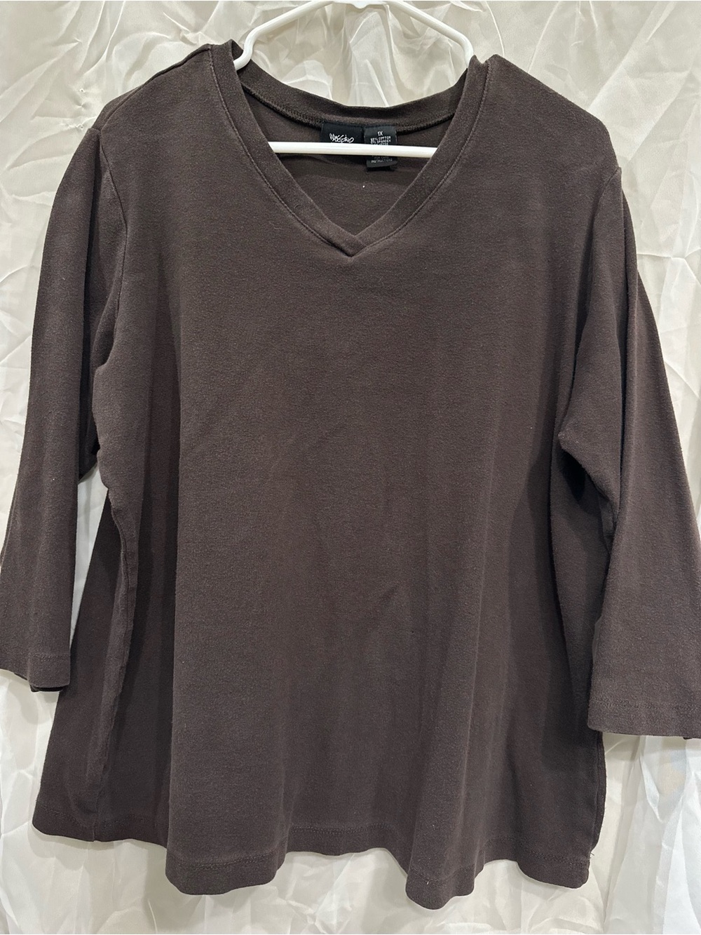 Women's Brown V-Neck 3/4 length sleeve Top